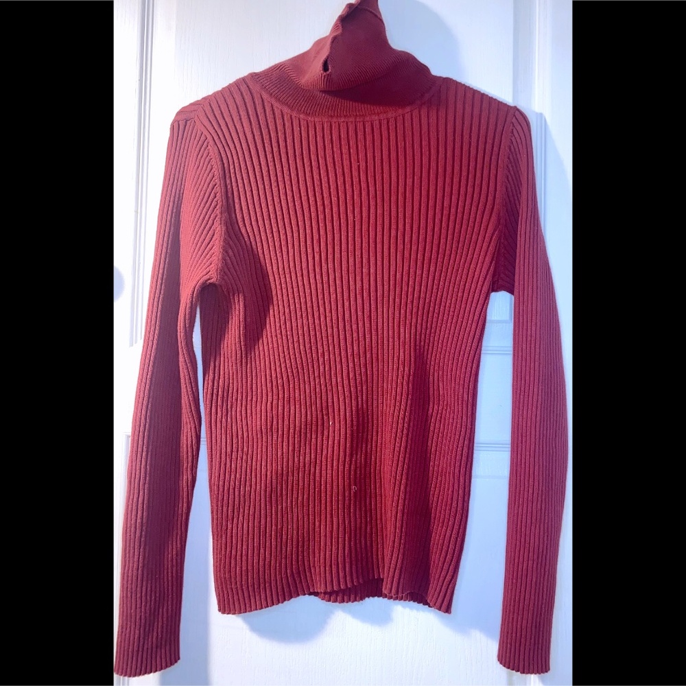 Vintage Wine Red Turtleneck 100% Cotton - Picture 4 of 6